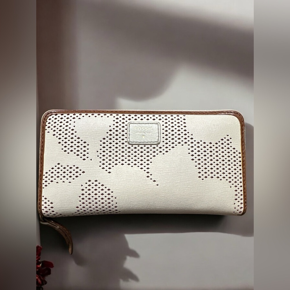 Fossil Leather Zip Wallet Beige Perforated Design… - image 1